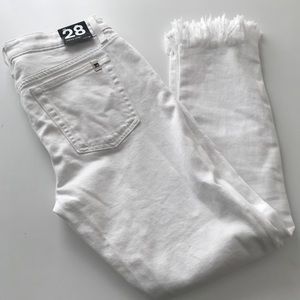NWT Joe’s Jeans White Skinny Crop Ankle Distressed